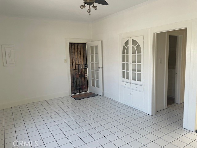 1738 East 4th Street, Unit 1 Long Beach, CA 90802 - Photo 11 of 23 an empty room with windows