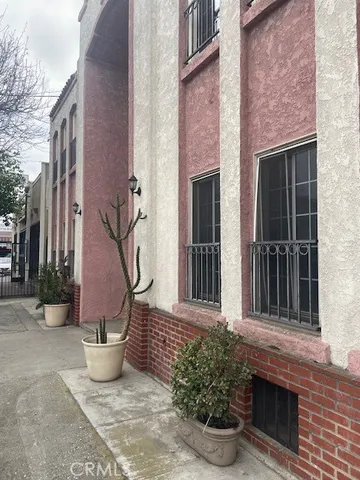 a view of a entryway of the house