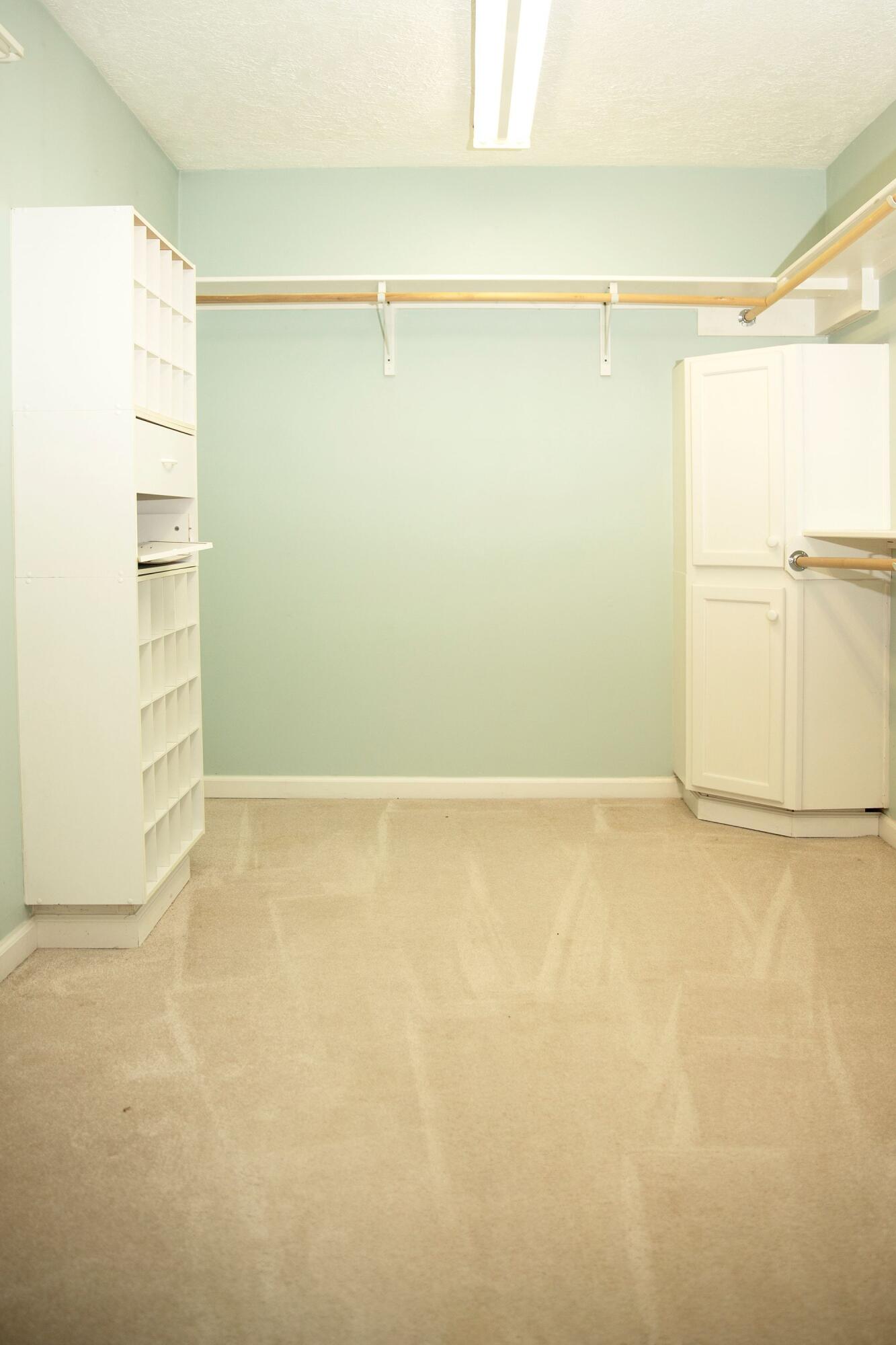 10028 West Emory Road Knoxville, TN 37931 - Photo 11 of 22 9-oOJheg