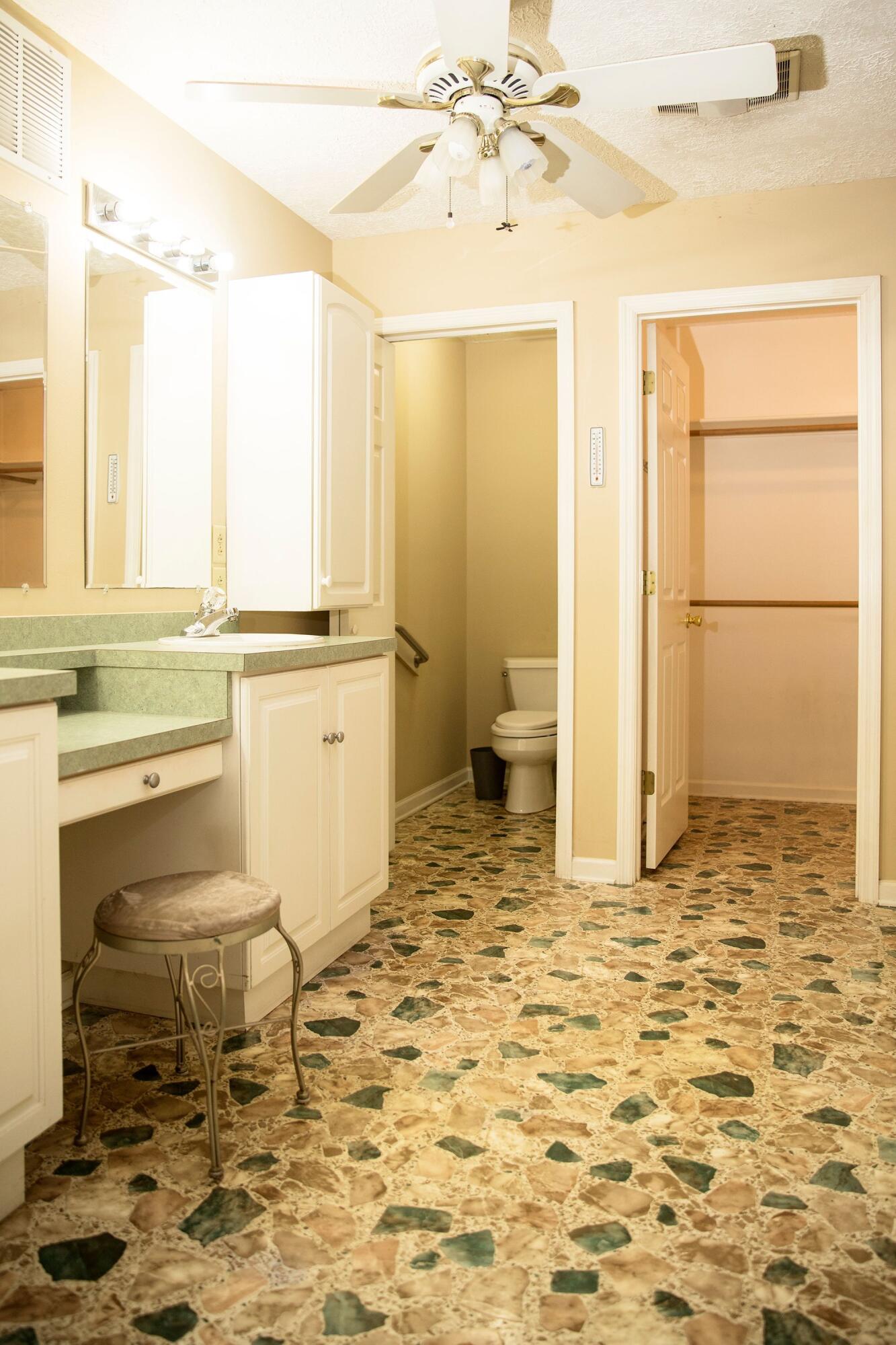 10028 West Emory Road Knoxville, TN 37931 - Photo 12 of 22 695423Bw