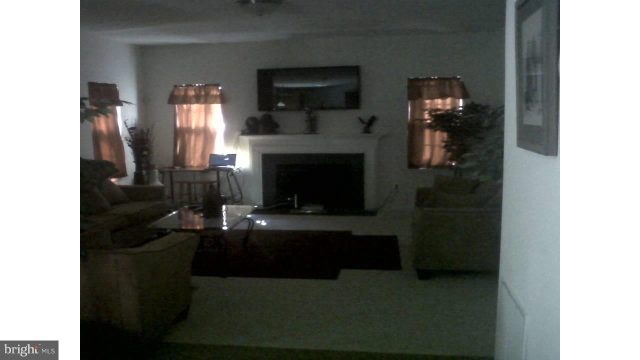 8818 Tall Cedars Lane Clinton, MD 20735 - Photo 3 of 23 Family Room