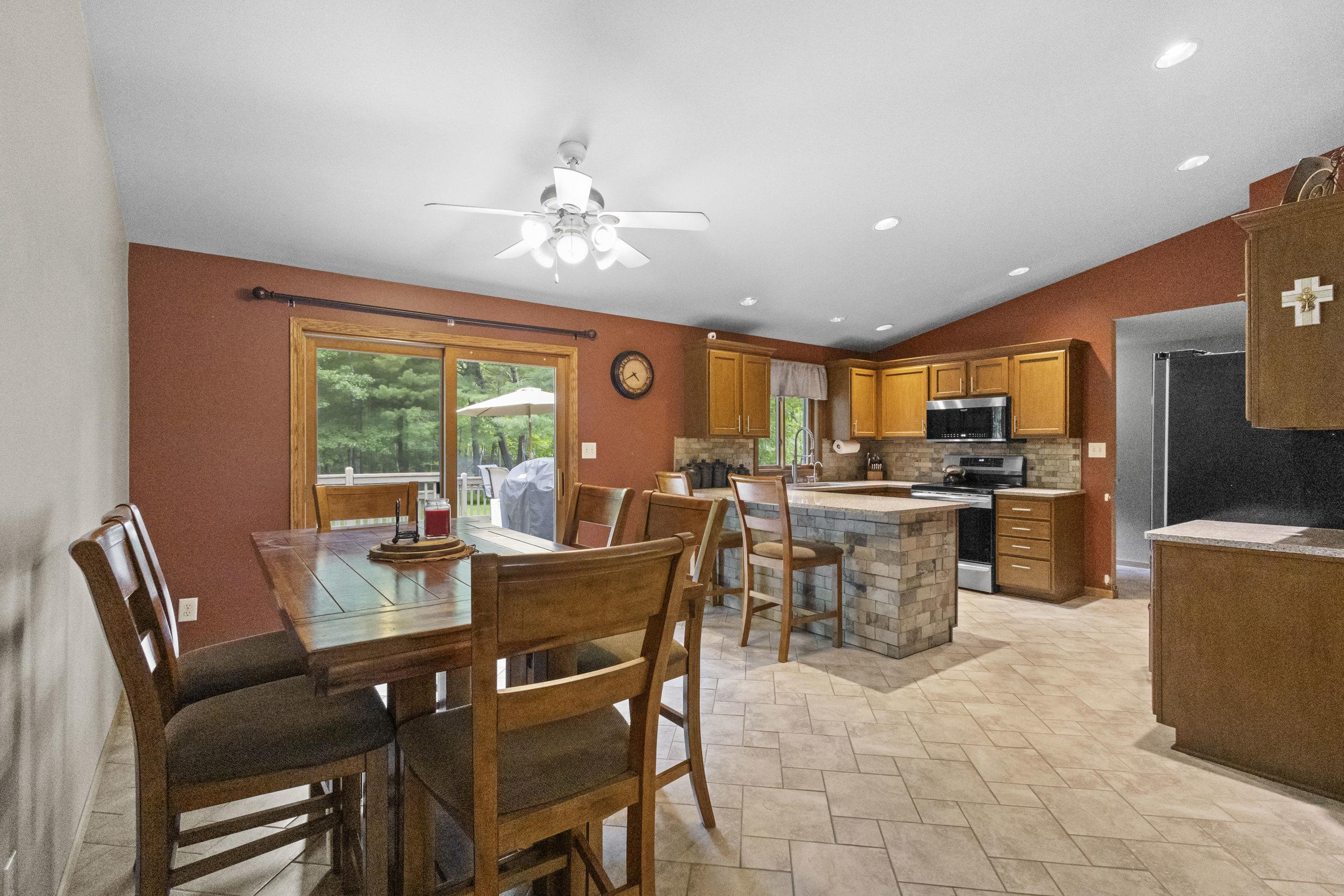 W2384 Sequin Road Marinette, WI 54143 - Photo 17 of 84
