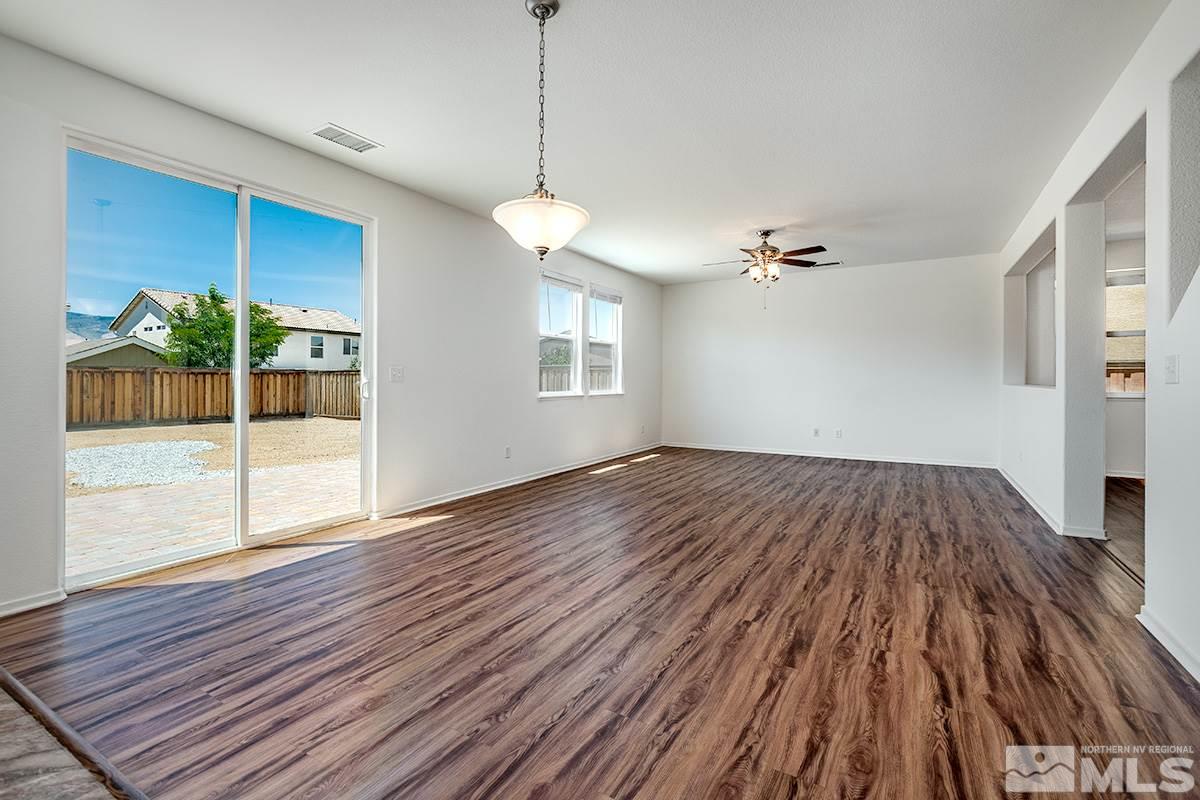 11585 Verazae Drive Reno, NV 89521 - Photo 3 of 23 Photo 3