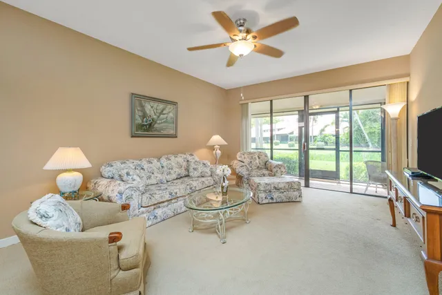 $6,000 | 135 Old Meadow Way, Palm Beach Gardens, FL 33418