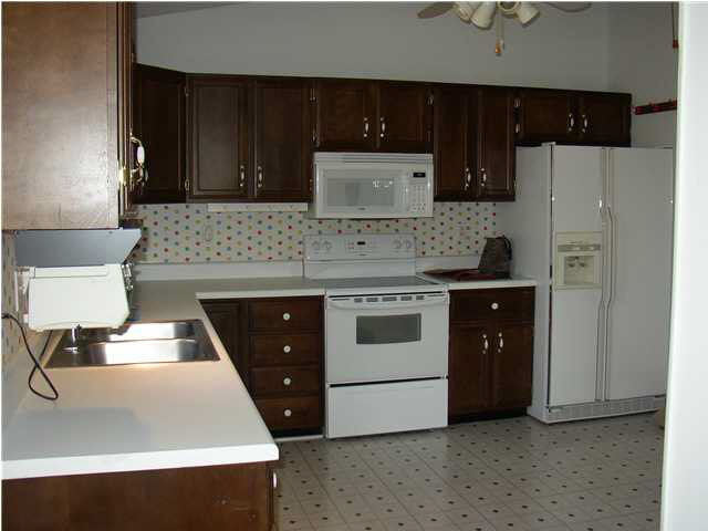 7622 Albevanna Spring Road Scottsville, VA 24590 - Photo 6 of 6 Kitchen