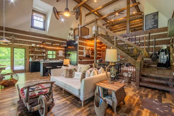 $736,000 | 102 Highwater Road, Waverly, TN 37185