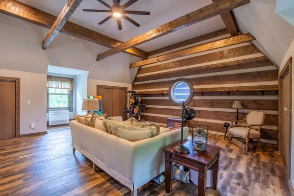 $736,000 | 102 Highwater Road, Waverly, TN 37185