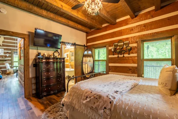 $736,000 | 102 Highwater Road, Waverly, TN 37185