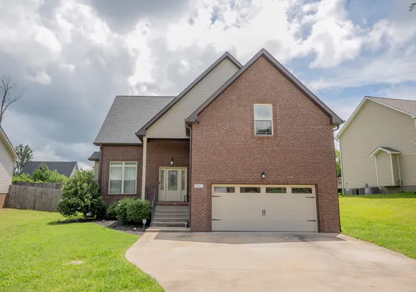 $349,900 | 1843 Deerstand Drive, Clarksville, TN 37042