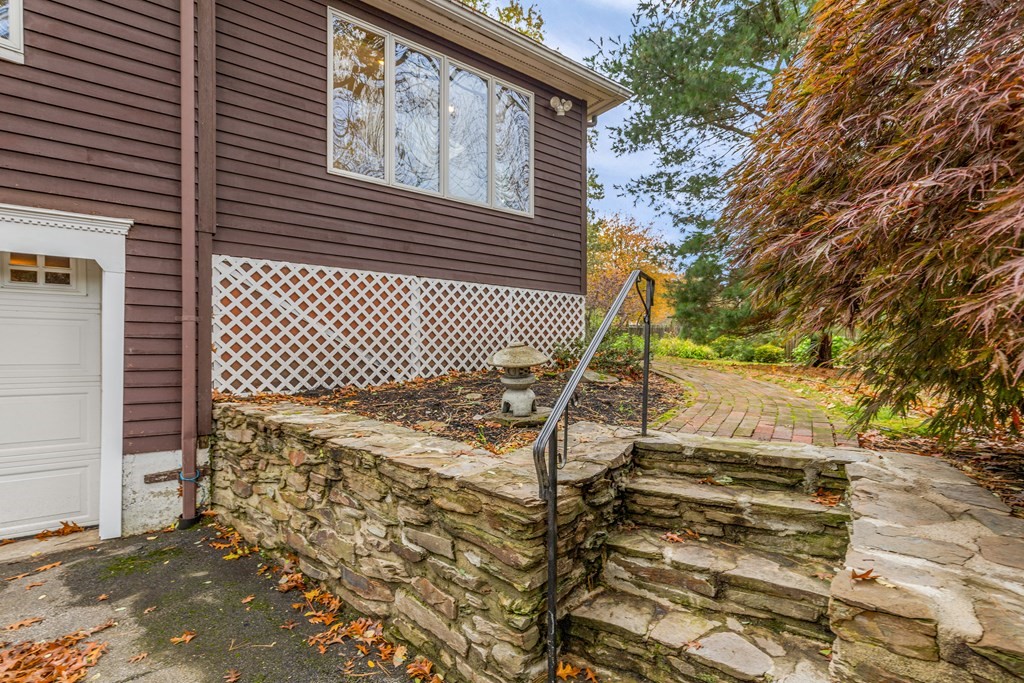 511 Chadwick Road Haverhill, MA 01835 - Photo 33 of 36 Gallery Image 33
