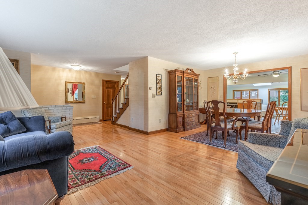 511 Chadwick Road Haverhill, MA 01835 - Photo 5 of 36 Gallery Image 5