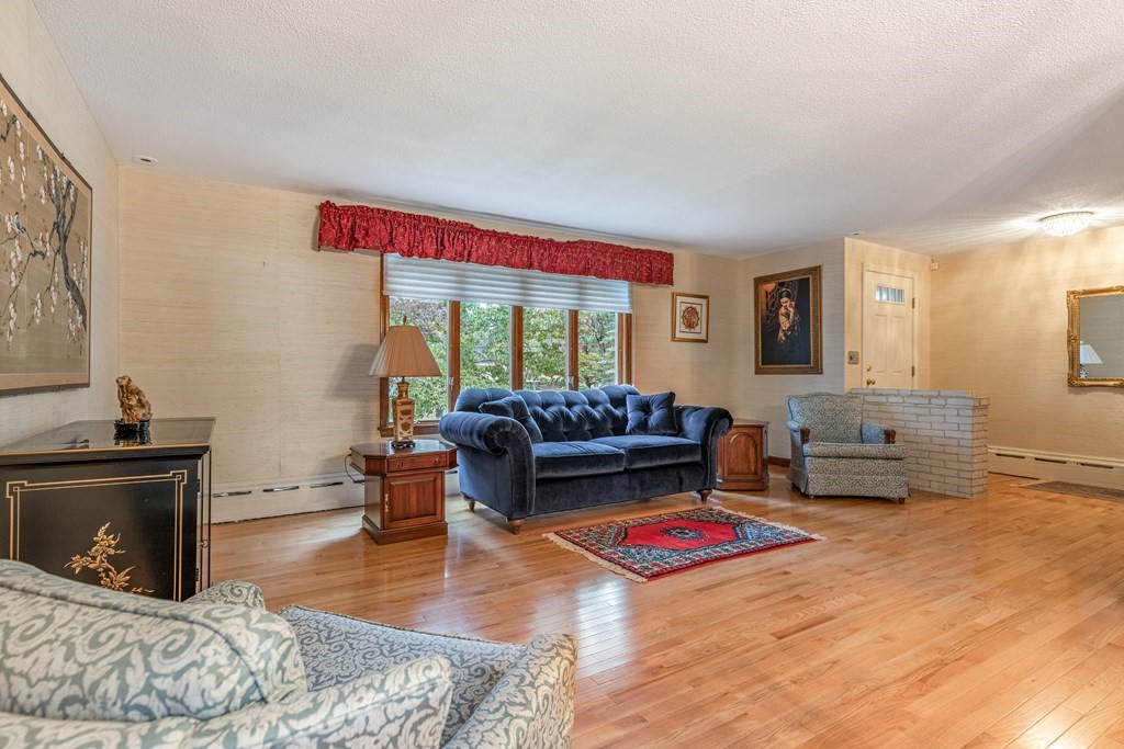 511 Chadwick Road Haverhill, MA 01835 - Photo 6 of 36 Gallery Image 6