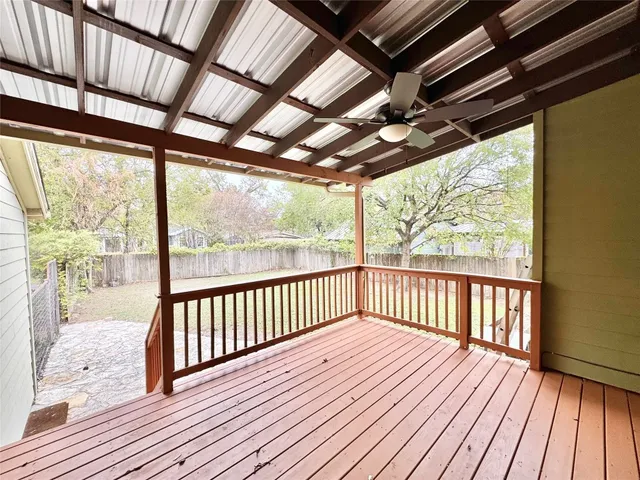 a back yard of a house