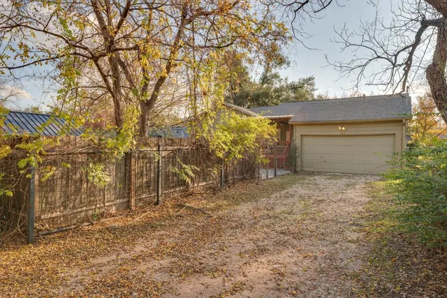 $3,495 | 1300 Crestwood Road, Austin, TX 78722