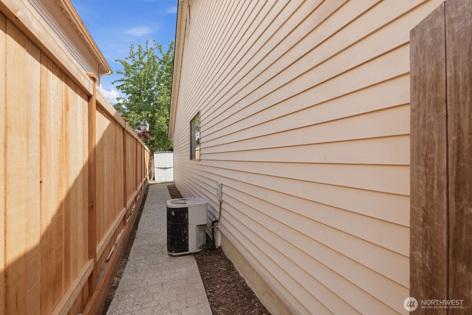 1419 243rd Place Southeast Bothell, WA 98021 - Photo 33 of 39