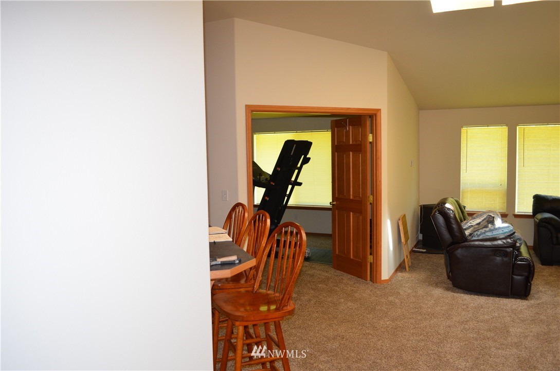2581 Southwest Ritchie Drive Port Orchard, WA 98367 - Photo 13 of 22 Gallery Image 13
