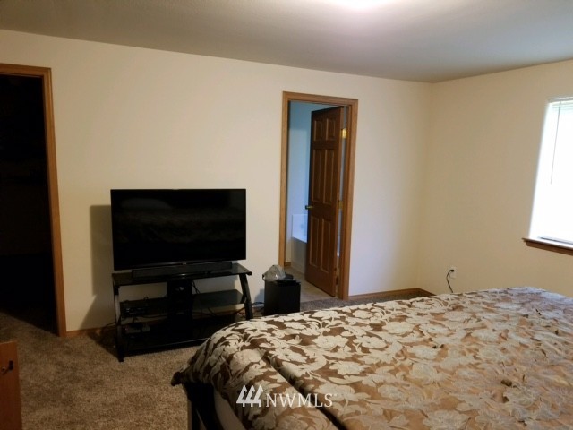 2581 Southwest Ritchie Drive Port Orchard, WA 98367 - Photo 16 of 22 Gallery Image 16