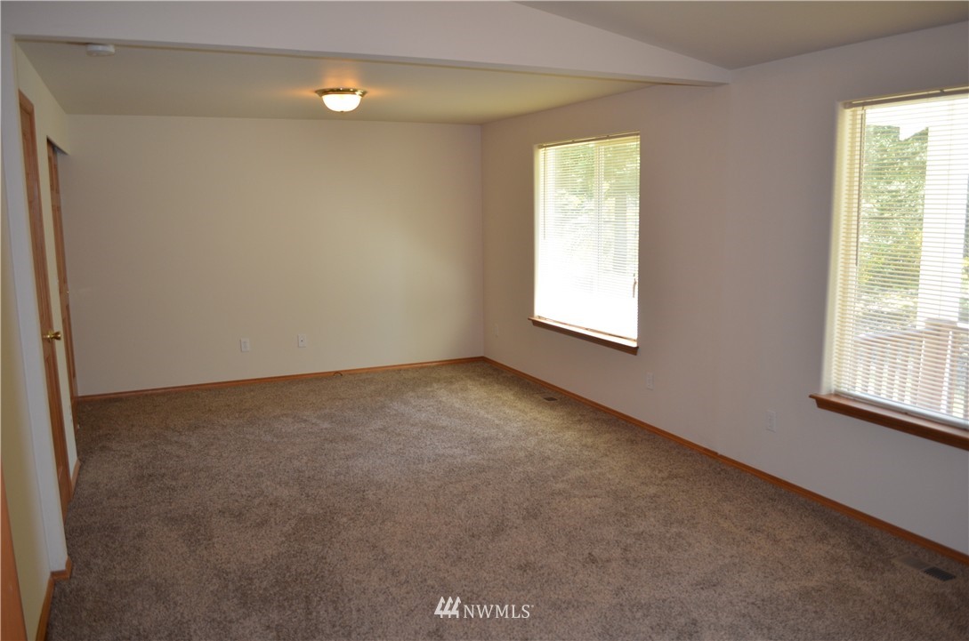 2581 Southwest Ritchie Drive Port Orchard, WA 98367 - Photo 21 of 22 Gallery Image 21