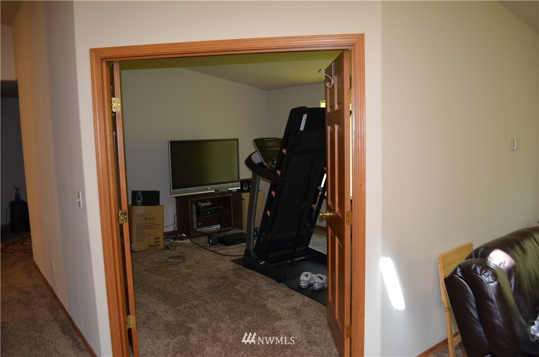 2581 Southwest Ritchie Drive Port Orchard, WA 98367 - Photo 22 of 22 Gallery Image 22