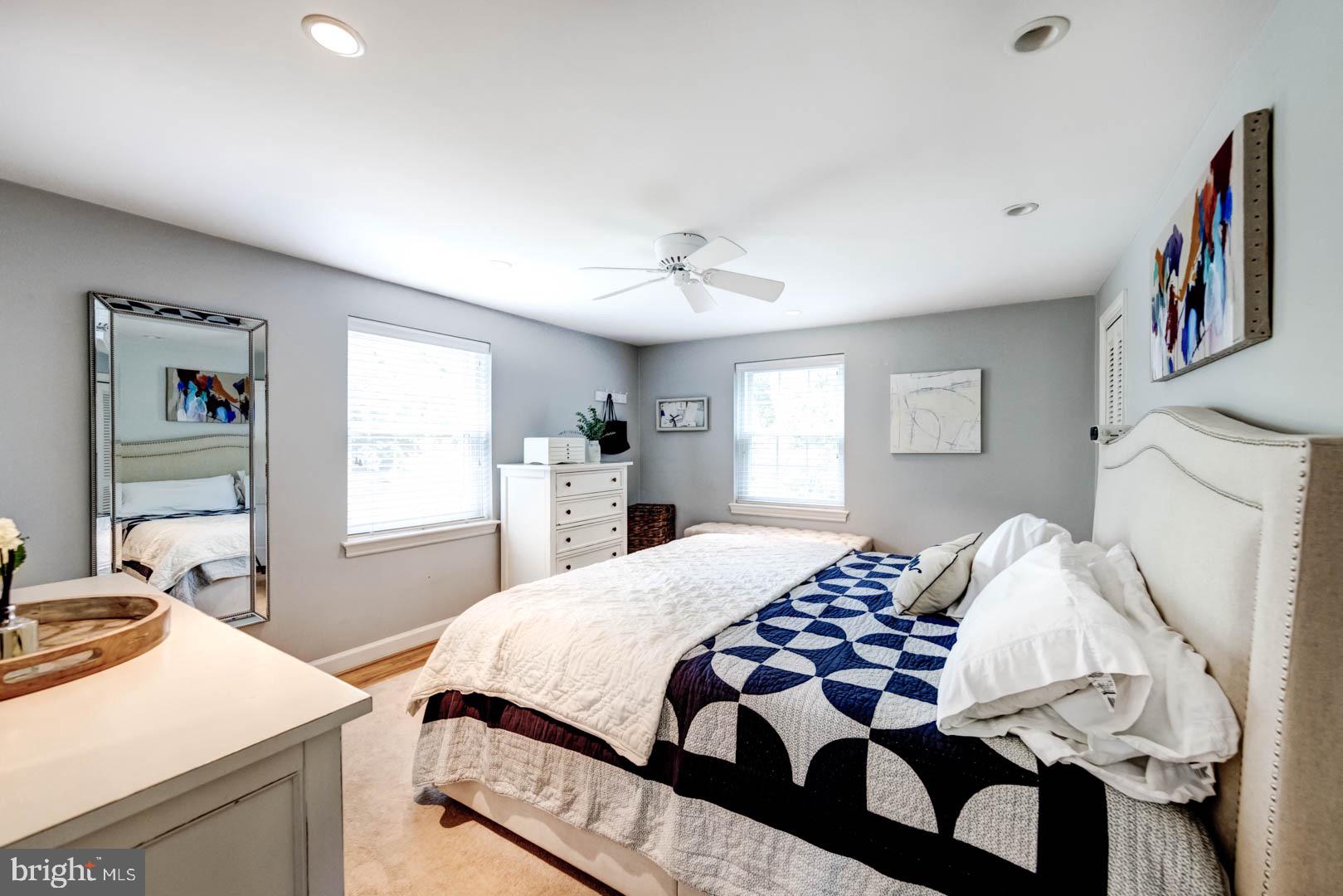 72 Crestline Road Wayne, PA 19087 - Photo 19 of 29 Primary Bedroom