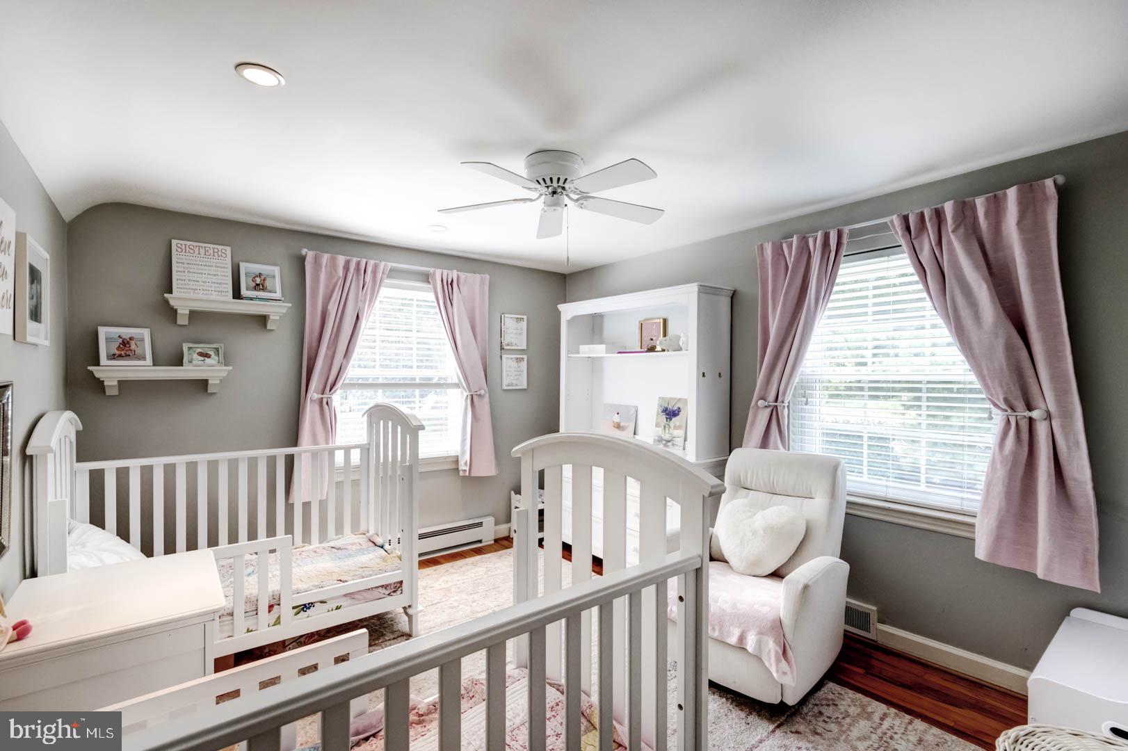 72 Crestline Road Wayne, PA 19087 - Photo 22 of 29 Bedroom 3