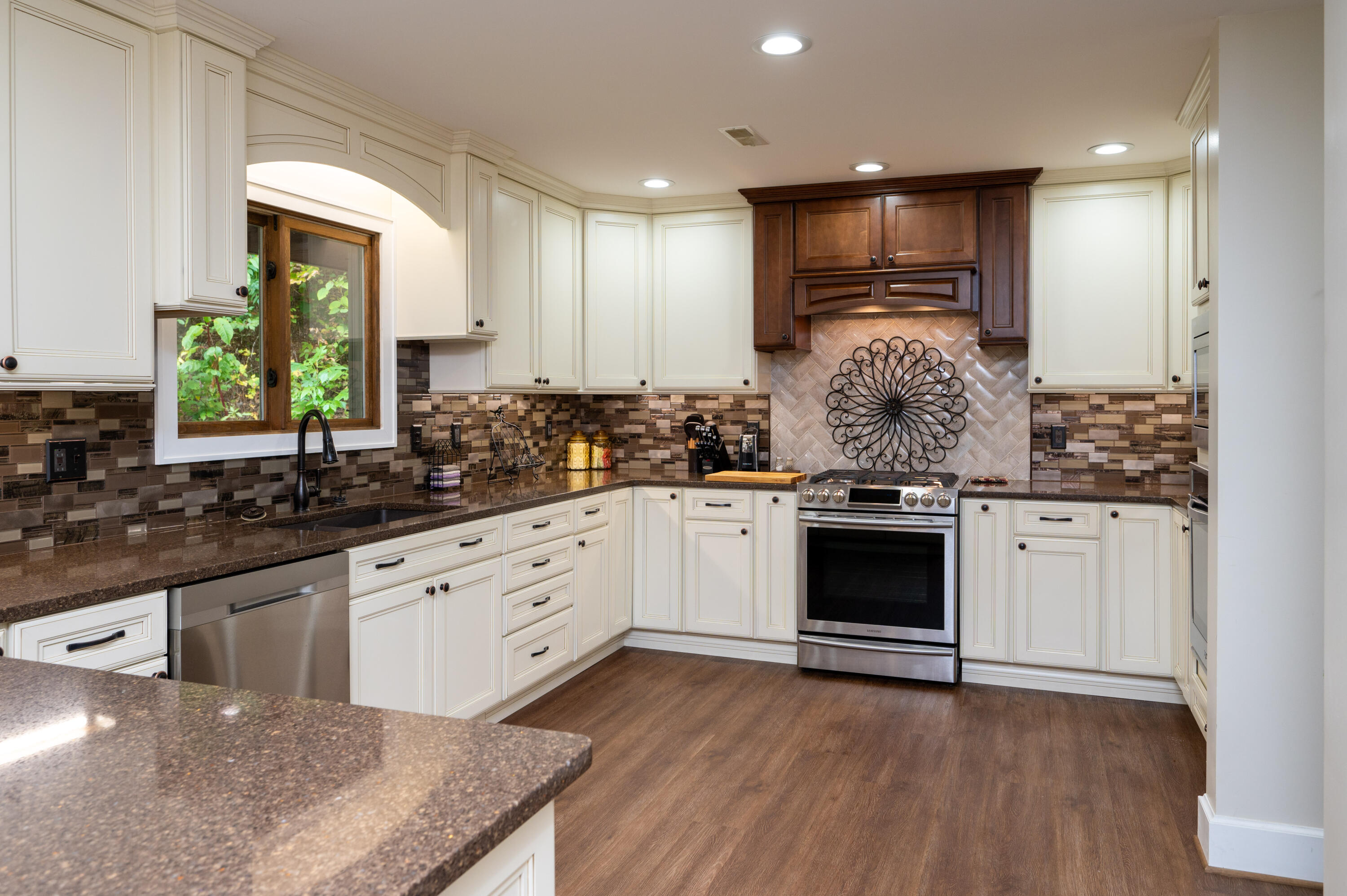 860 Flat Ridge Road Sugar Grove, VA 24375 - Photo 14 of 92 Marion-32