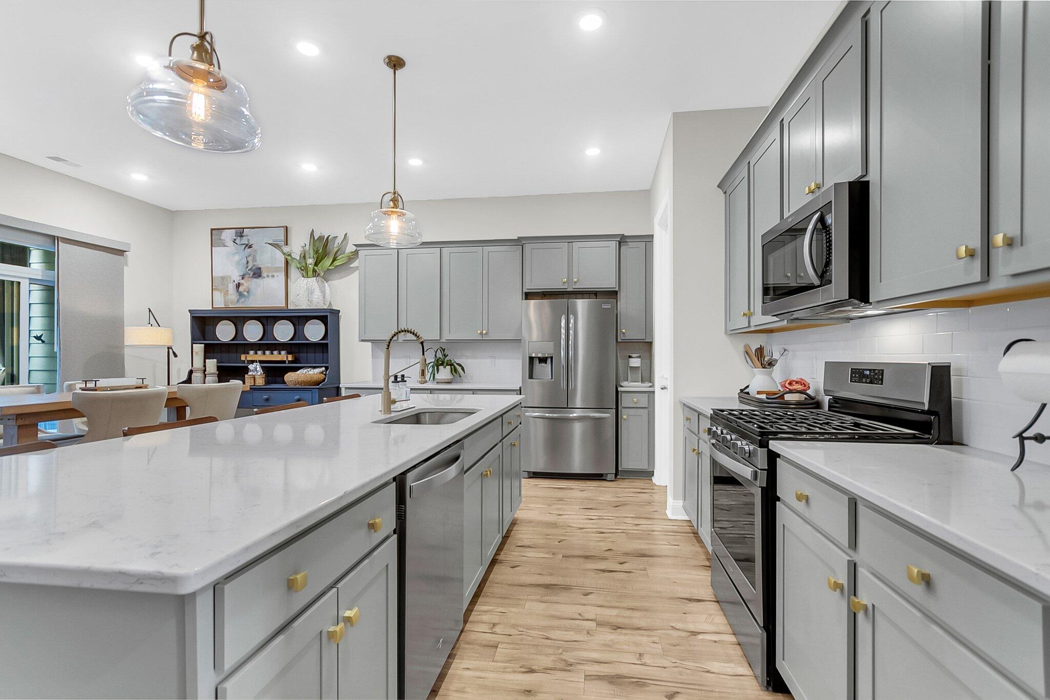 3046 Emma Lane Mount Pleasant, SC 29466 - Photo 4 of 34 CREM - 3046 Emma-17