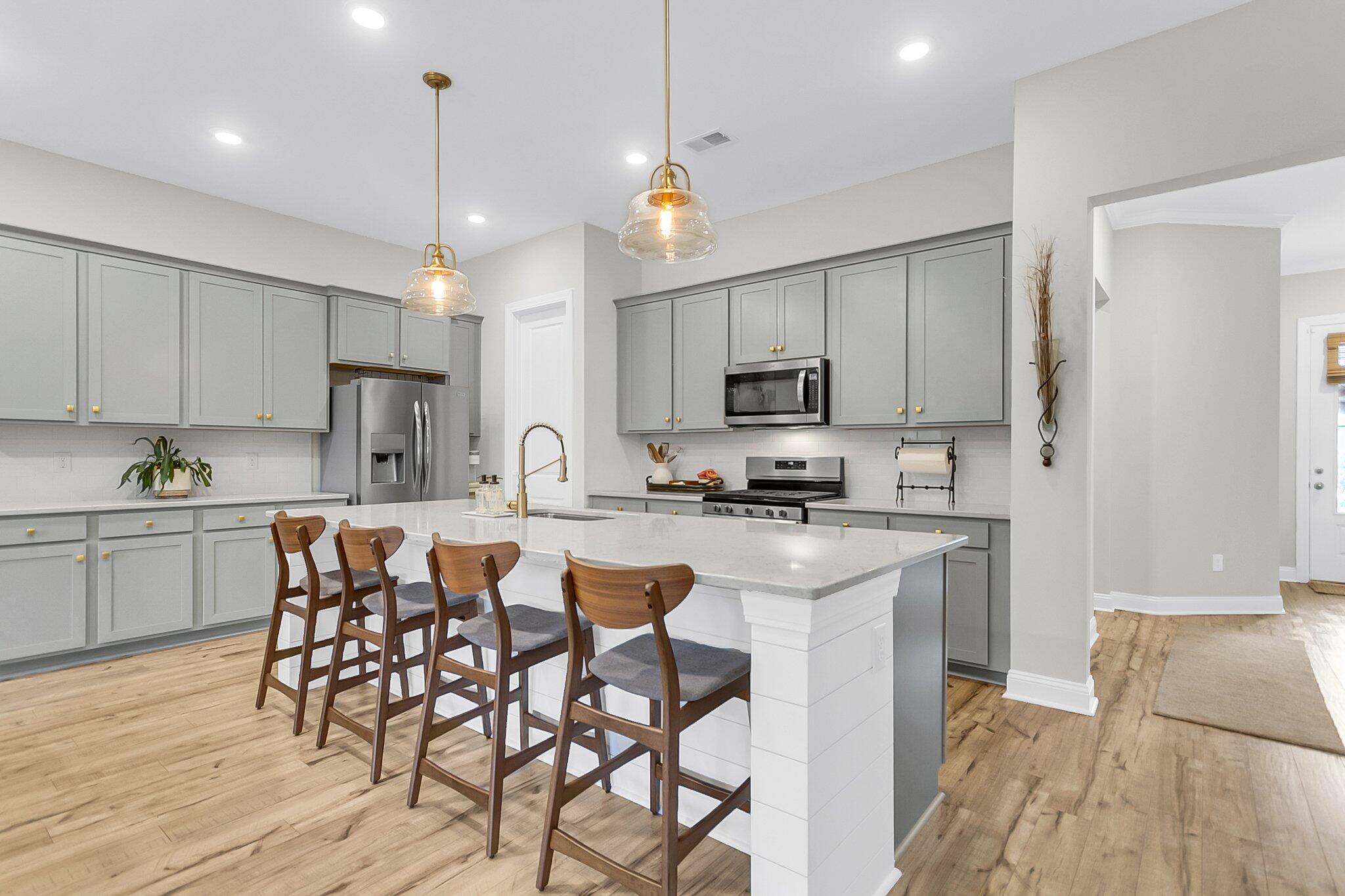 3046 Emma Lane Mount Pleasant, SC 29466 - Photo 6 of 34 CREM - 3046 Emma-18