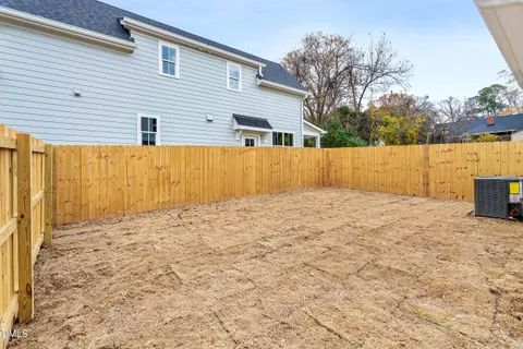 $495,000 | 402 D Chamberlin Avenue, Durham, NC 27704