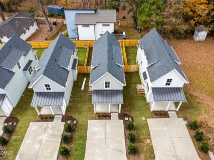 $495,000 | 402 D Chamberlin Avenue, Durham, NC 27704