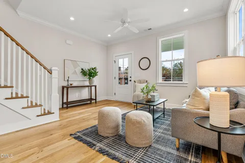 $495,000 | 402 D Chamberlin Avenue, Durham, NC 27704