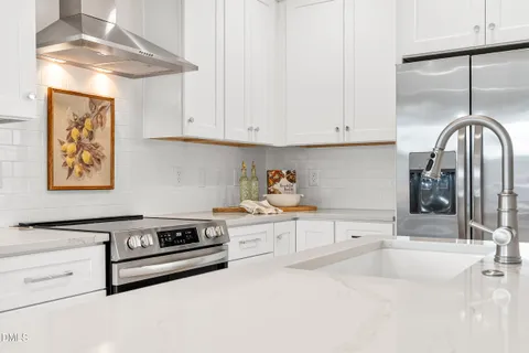 $495,000 | 402 D Chamberlin Avenue, Durham, NC 27704