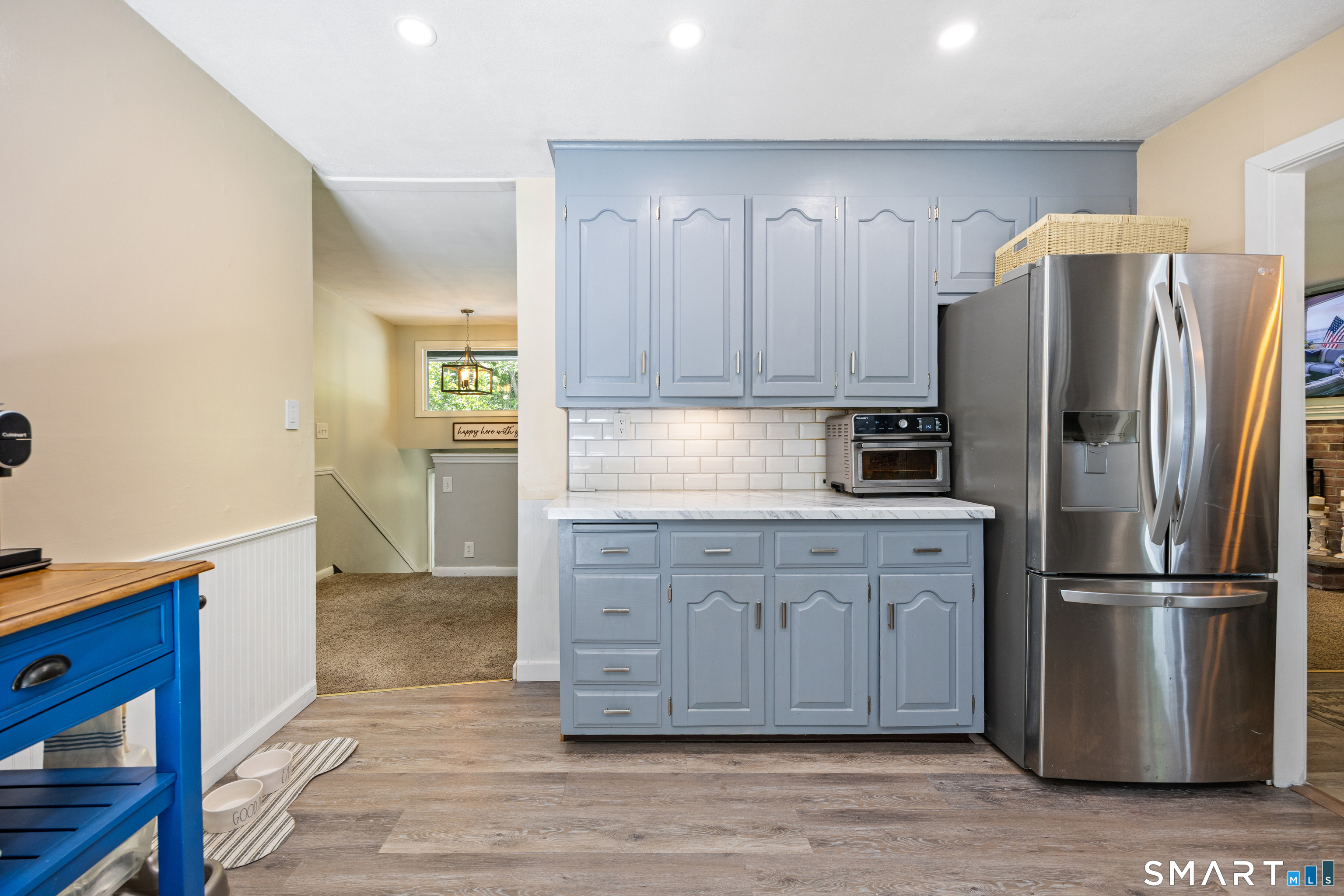 936 South Meriden Road Cheshire, CT 06410 - Photo 9 of 39