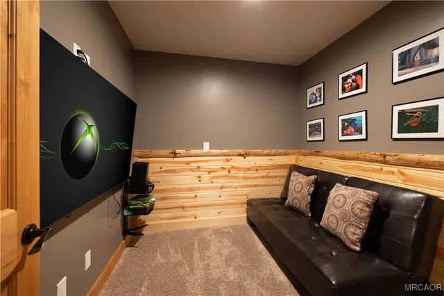 a view of walk in closet