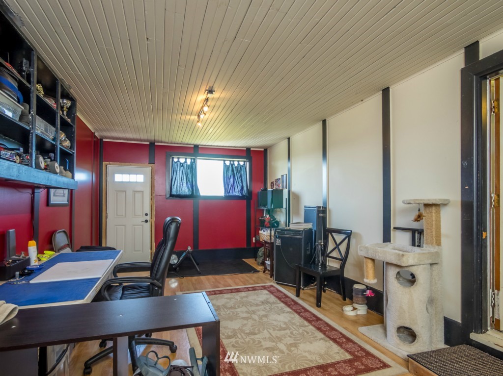 18426 Tualco Road Monroe, WA 98272 - Photo 14 of 19