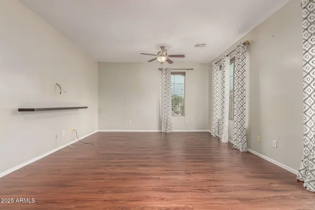 $2,300 | 3078 South Southwind Drive, Gilbert, AZ 85295