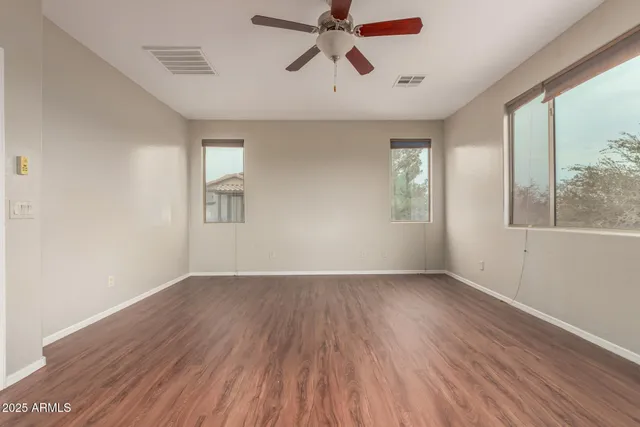 $2,300 | 3078 South Southwind Drive, Gilbert, AZ 85295