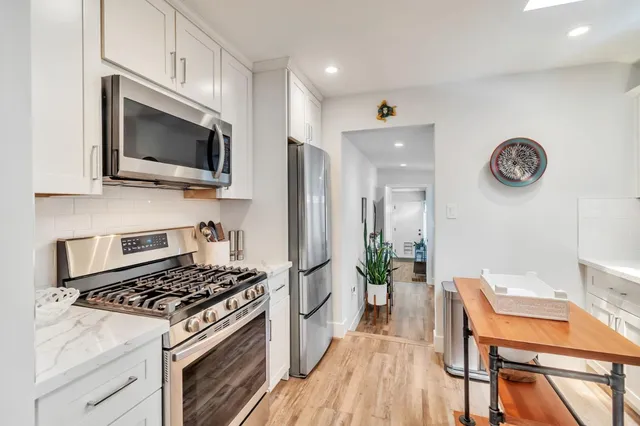 $950,000 | 131 Carmel Avenue, Pacifica, CA 94044