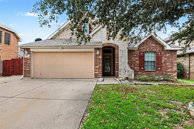 $279,000 | 709 Ridgewater Trail, Fort Worth, TX 76131
