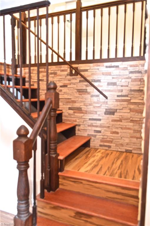 3211 Broadview Road Pfafftown, NC 27040 - Photo 14 of 30 Gallery Image 14