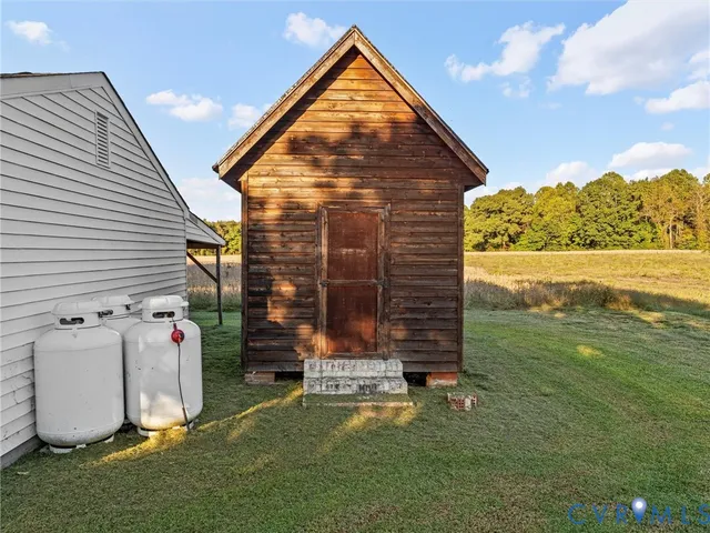 $768,000 | 1765 Clifton Lane, Little Plymouth, VA 23091