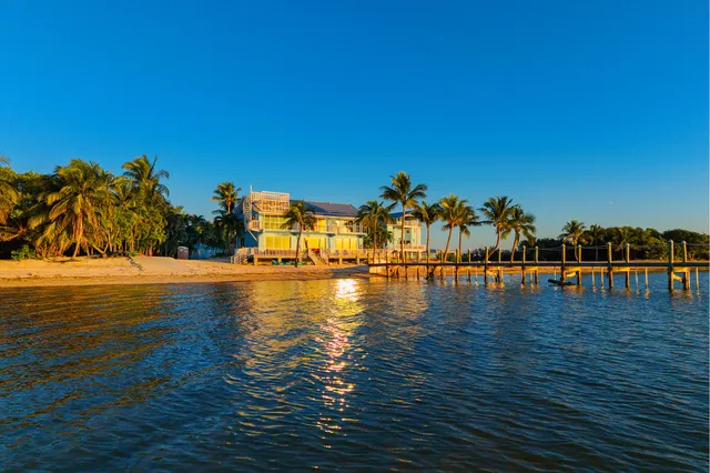 $19,750,000 | 15760 Old State Road 4a, Sugarloaf, FL 33042