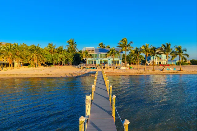 $19,750,000 | 15760 Old State Road 4a, Sugarloaf, FL 33042