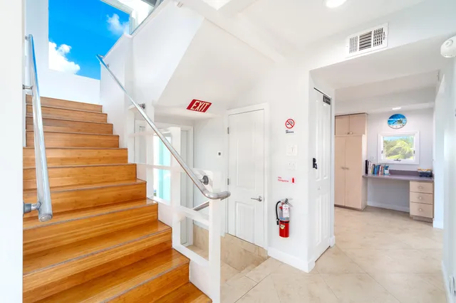 $19,750,000 | 15760 Old State Road 4a, Sugarloaf, FL 33042