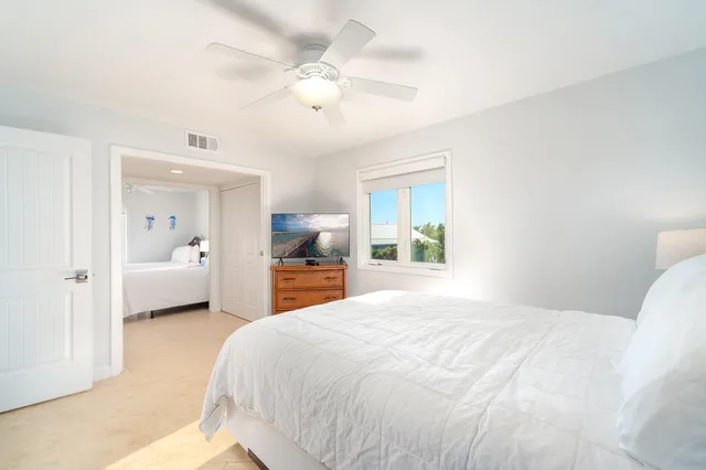 $19,750,000 | 15760 Old State Road 4a, Sugarloaf, FL 33042