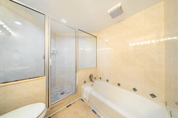 $19,750,000 | 15760 Old State Road 4a, Sugarloaf, FL 33042