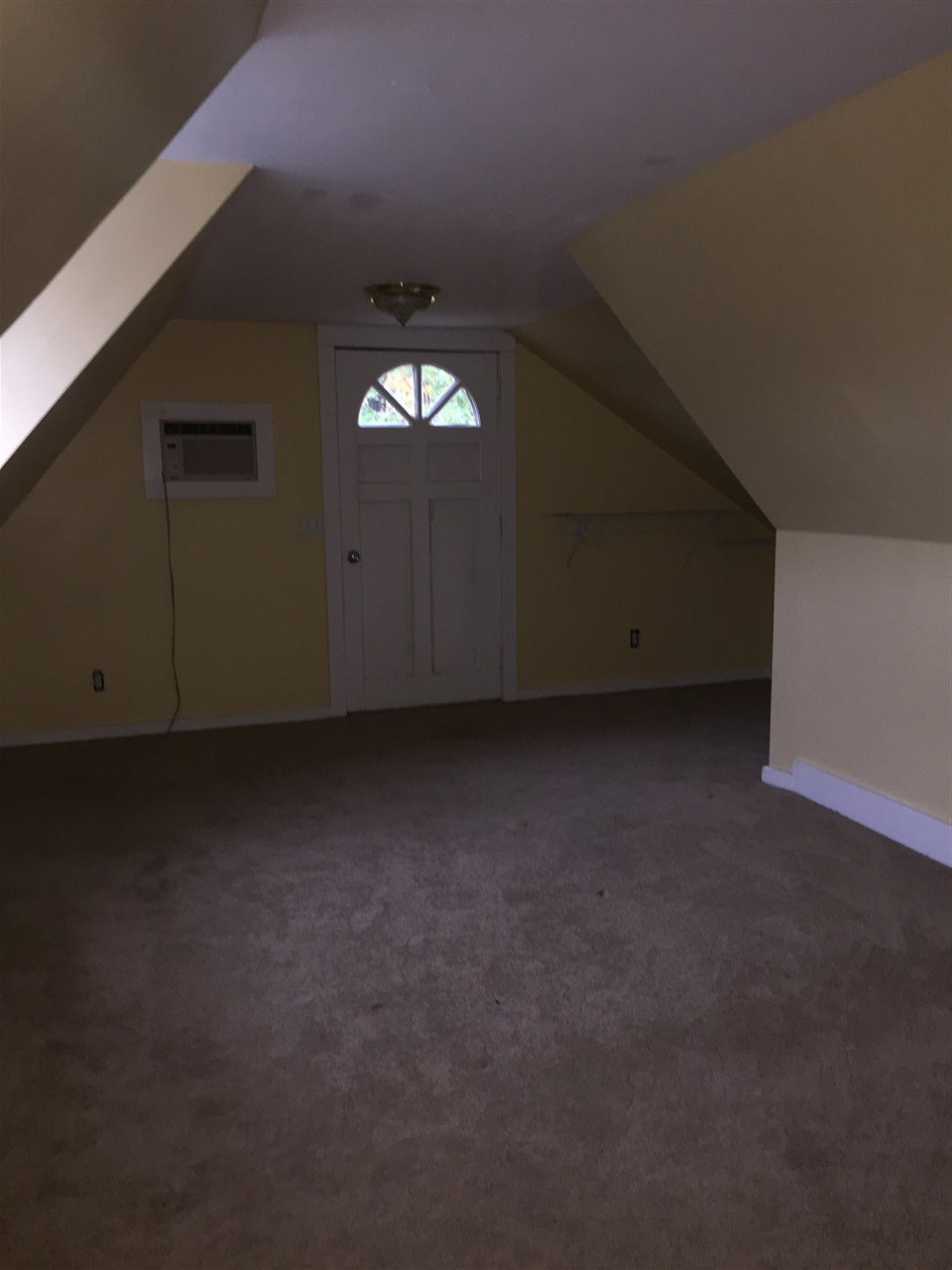 39 Winona Road Ashland, NH 03217 - Photo 3 of 5