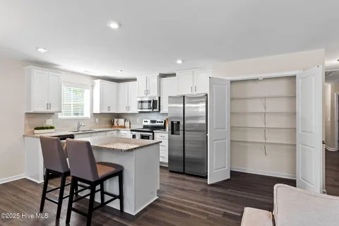 $310,000 | 1316 South Fisher King Drive Southeast, Bolivia, NC 28422