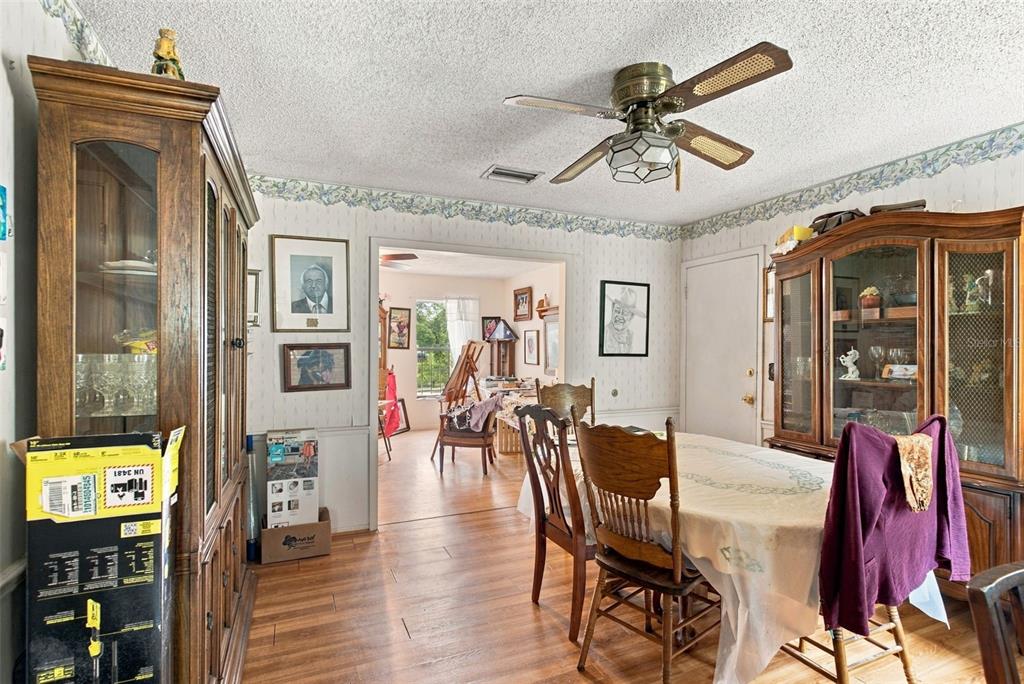 2647 McIntosh Road Dover, FL 33527 - Photo 13 of 38 Gallery Image 13