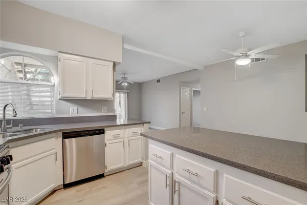 $1,650 | 2251 Wigwam Parkway, Unit 1014, Henderson, NV 89074